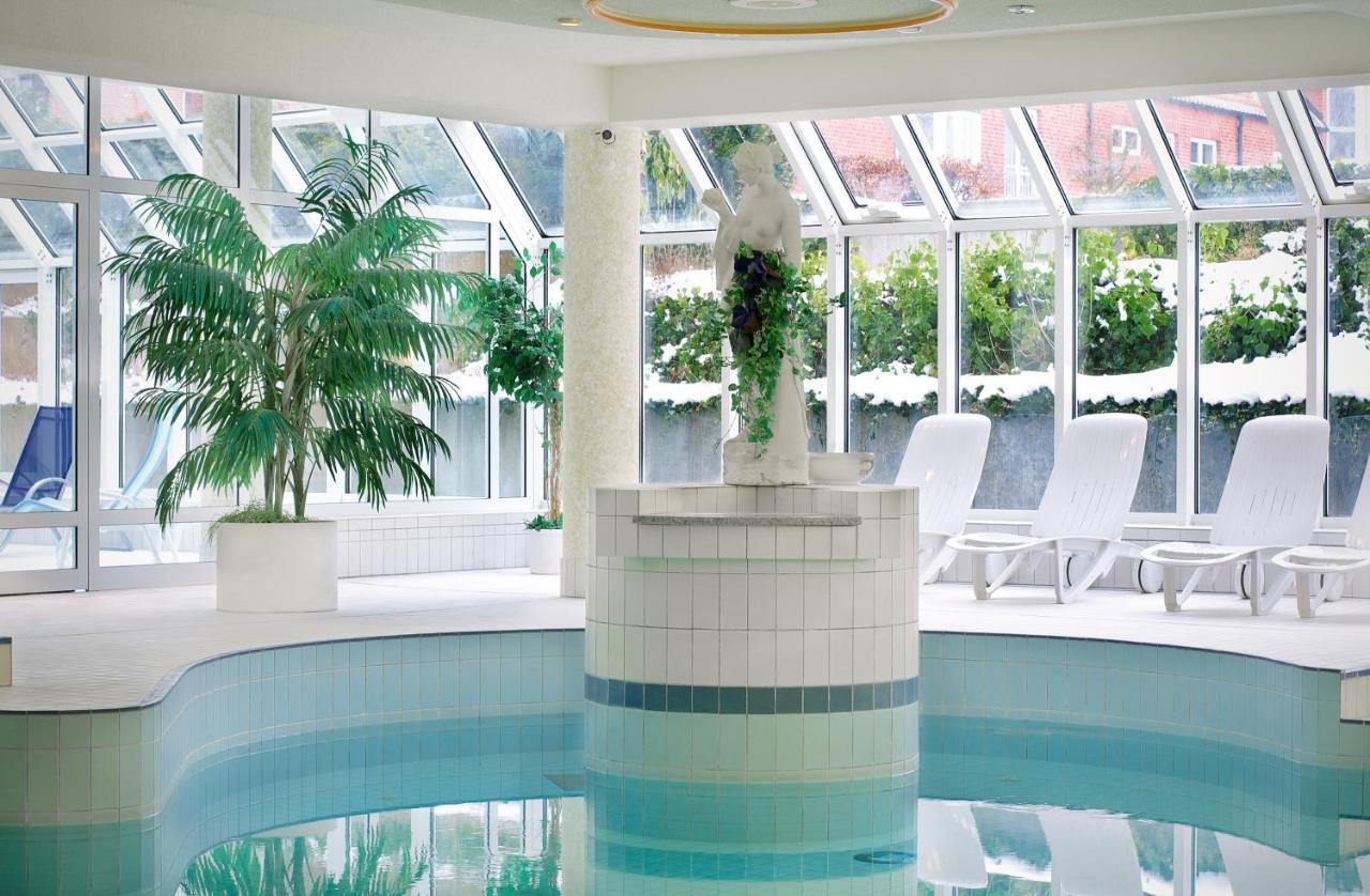 Ringhotel Hohe Wacht ホーヴァハト エクステリア 写真