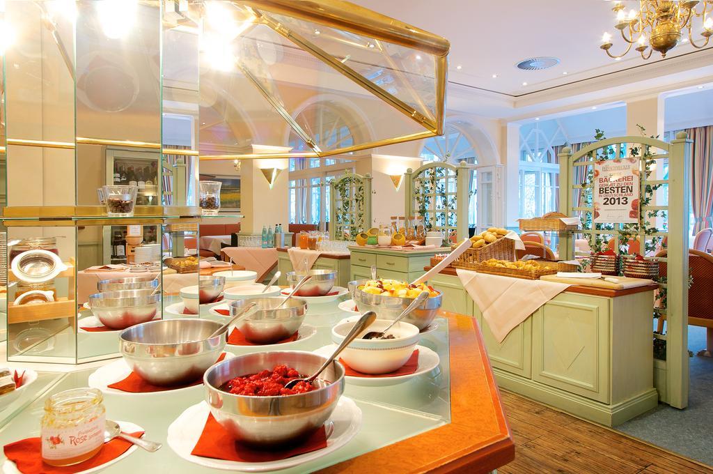 Ringhotel Hohe Wacht ホーヴァハト エクステリア 写真